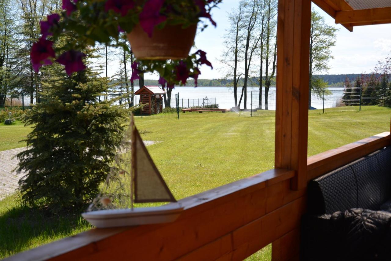 Domki Nad Jeziorem Kolonia Rybacka Exteriör bild
