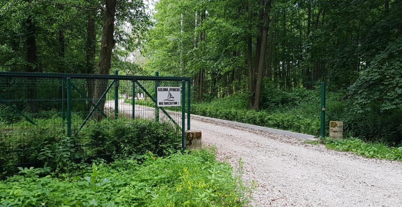 Domki Nad Jeziorem Kolonia Rybacka Exteriör bild