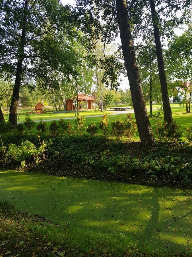 Domki Nad Jeziorem Kolonia Rybacka Exteriör bild