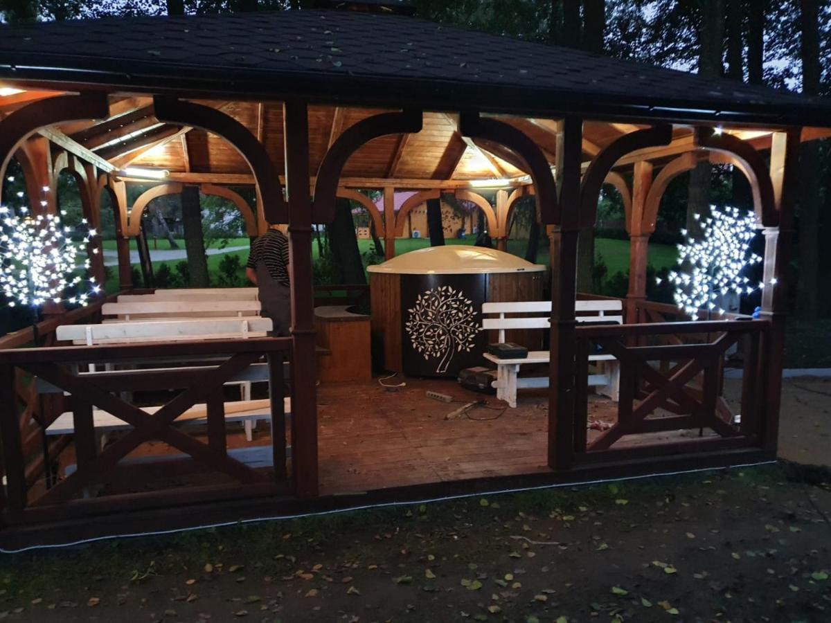 Domki Nad Jeziorem Kolonia Rybacka Exteriör bild